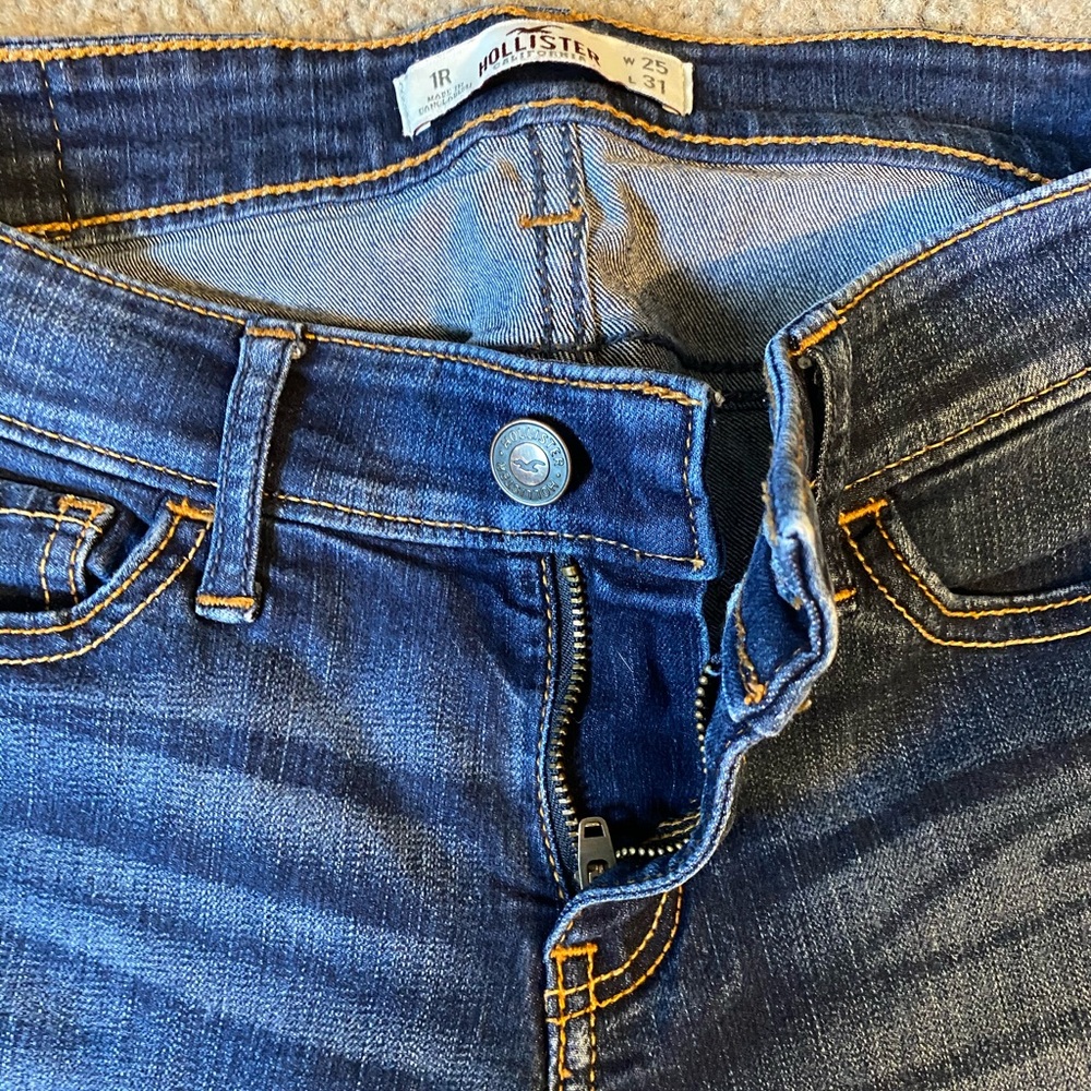 Hollister skinny jeans
